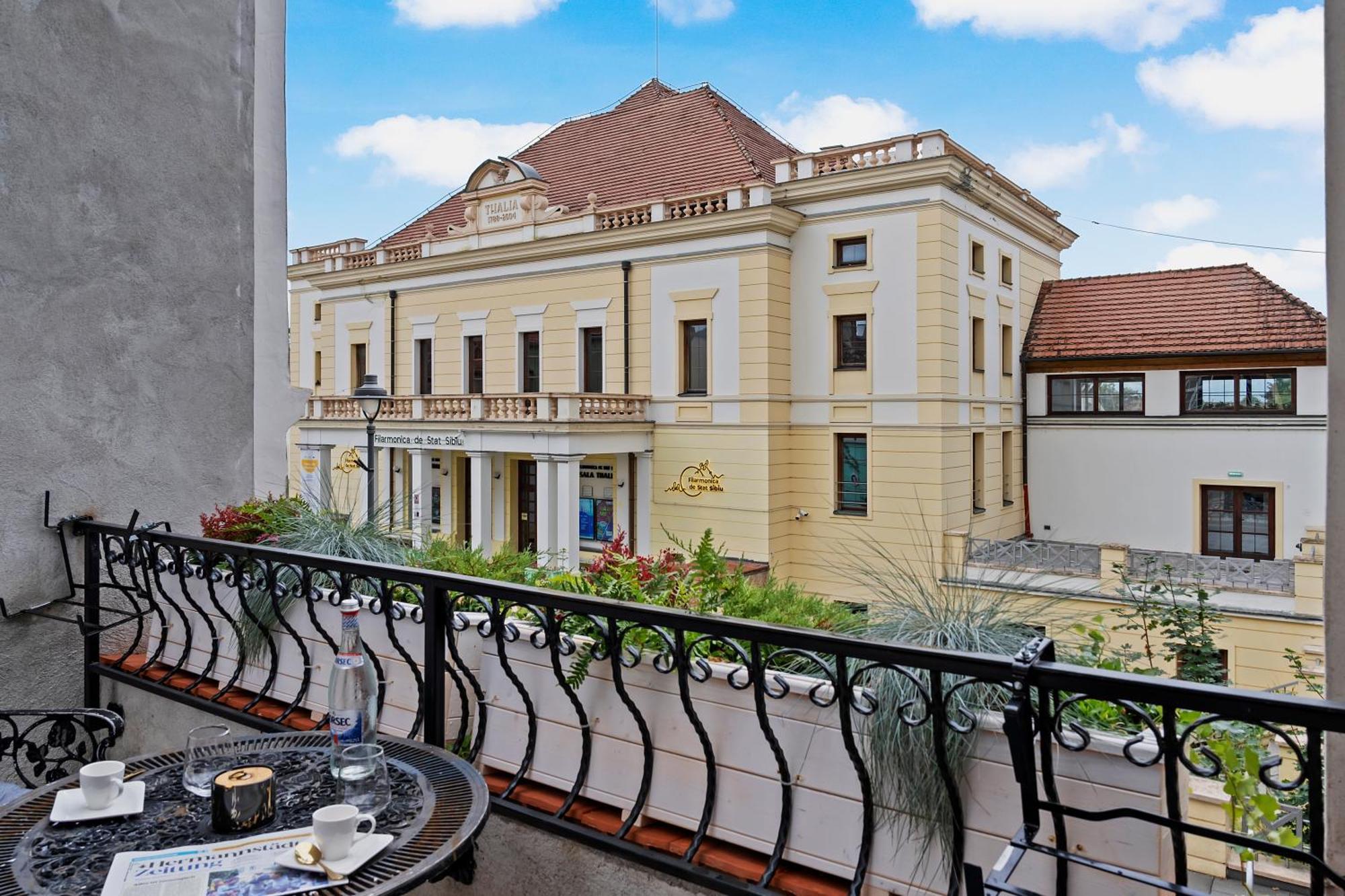 Gela'S Terrace Apartment Сибиу Екстериор снимка